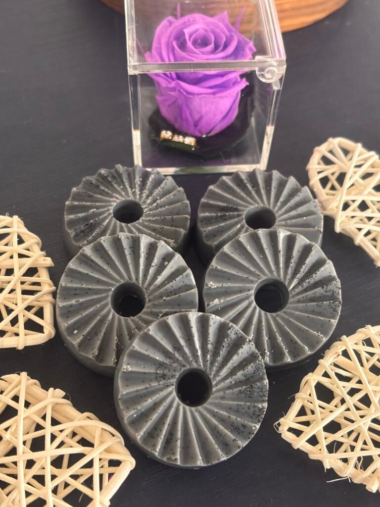 Fondant parfumé 206 inspiration «Black opium »