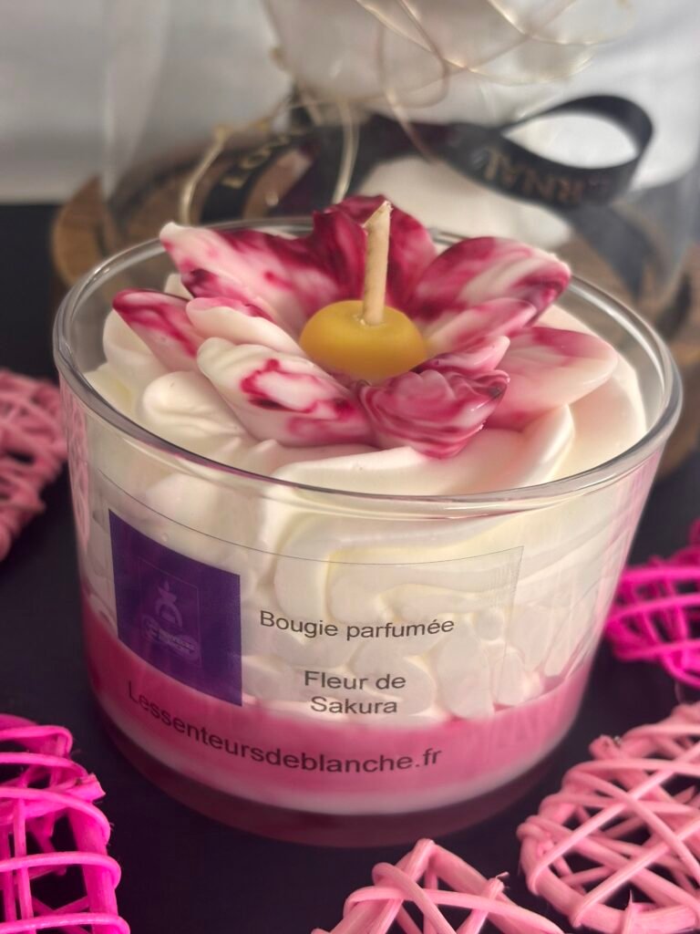 Bougie gourmande senteur «Fleur de Sakura »