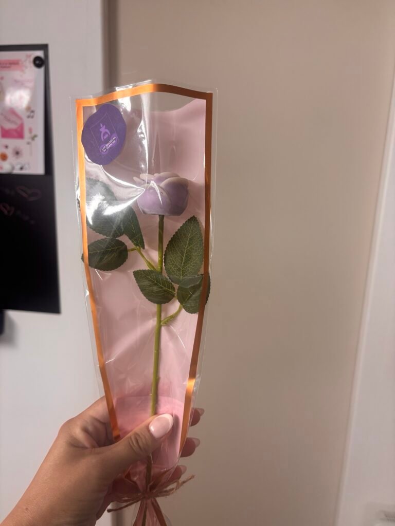 Rose éternelle senteur «Lilas »